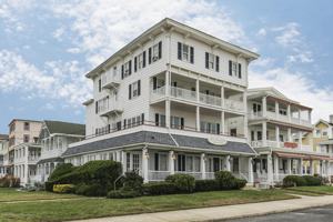 featured image of 18 Ocean Ave