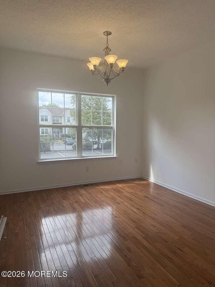 2810 Ice House Ct - Photo 2 of 6