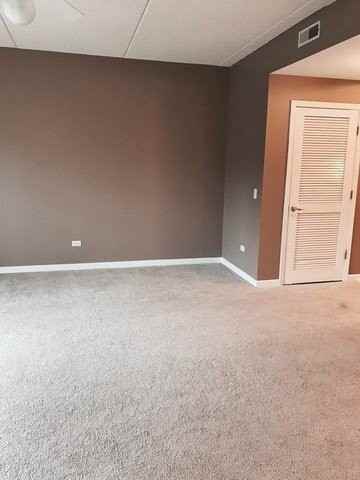 601 W Rand Rd #108 - Photo 6 of 18