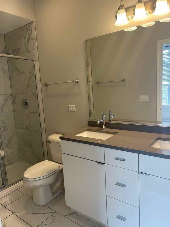 948 Madison St #3-2 - Photo 4 of 6
