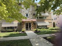 10405 S Keating Ave #1B - Photo 1 of 1
