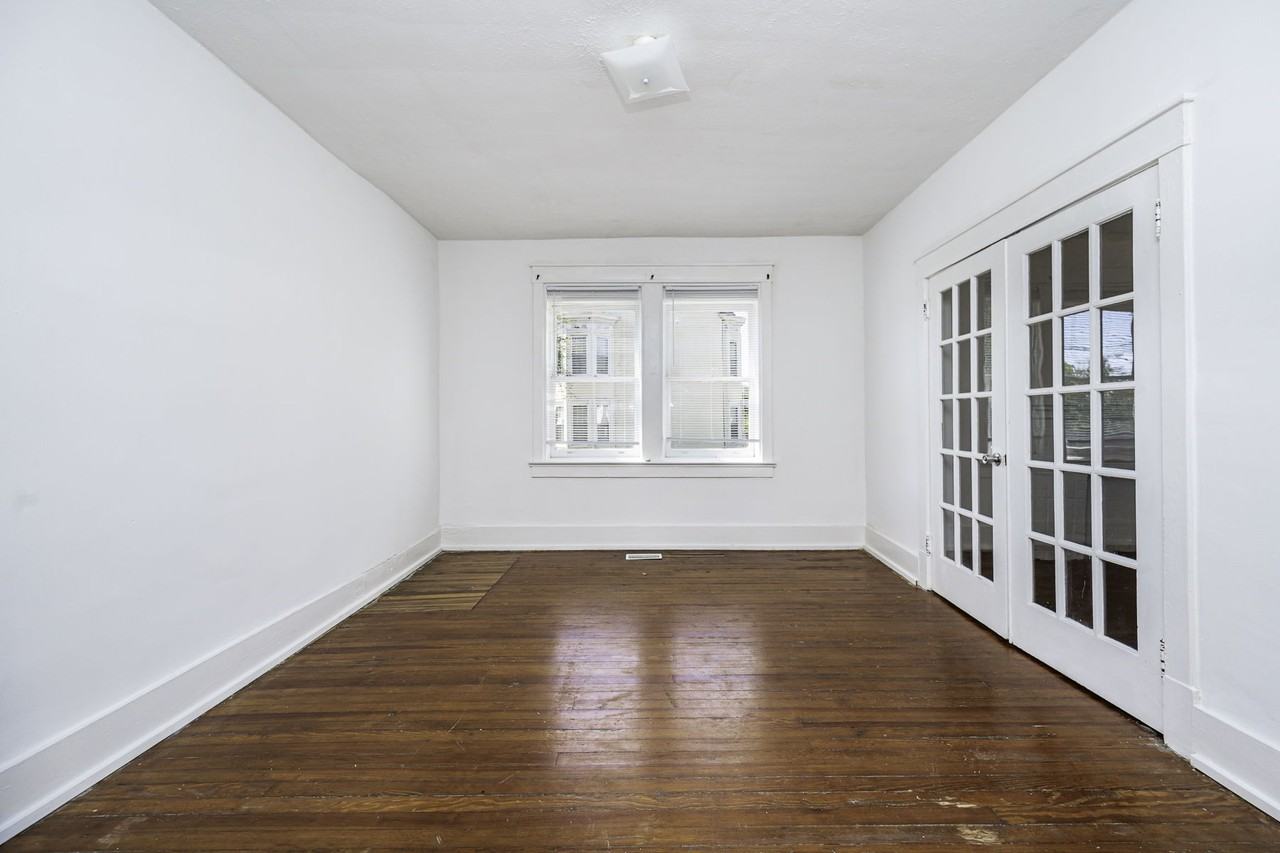 2601 2nd Ave #1 - Photo 7 of 18