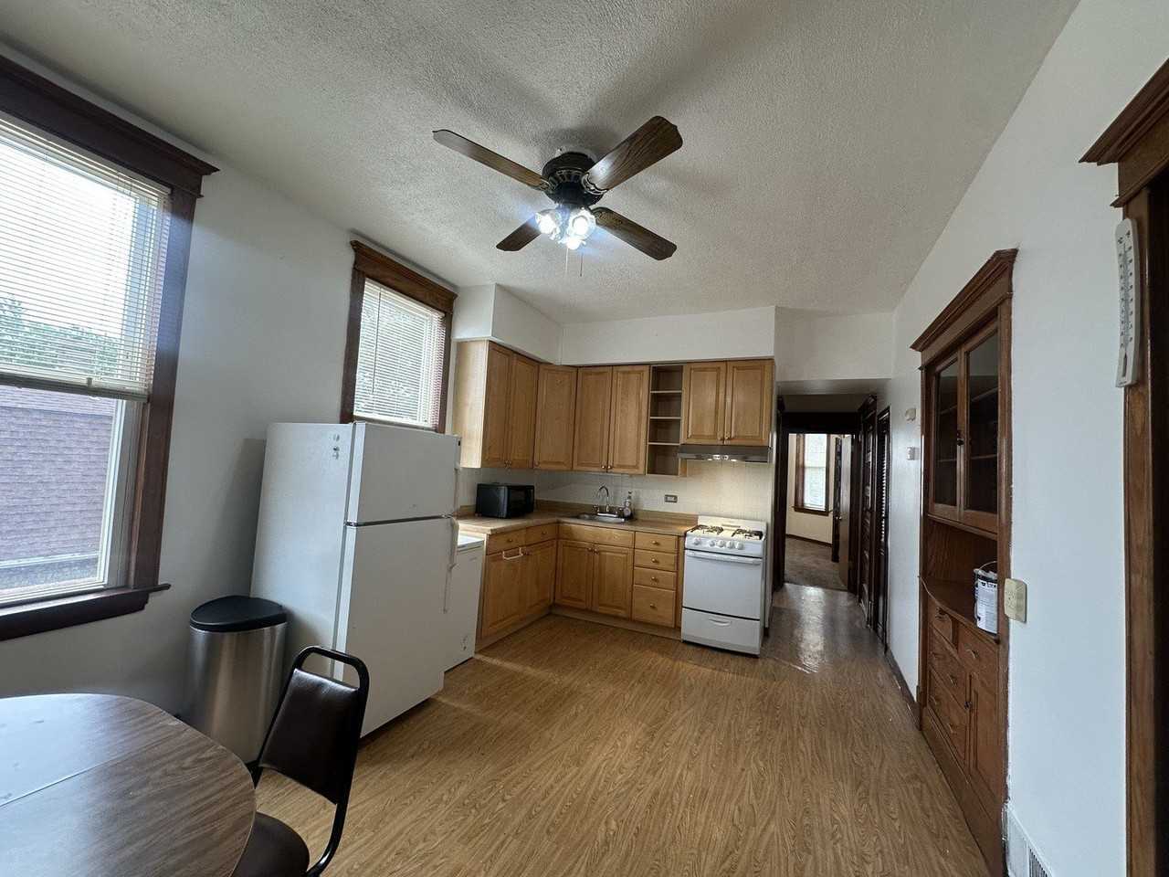 4543 N Keystone Ave #3 - Photo 3 of 12