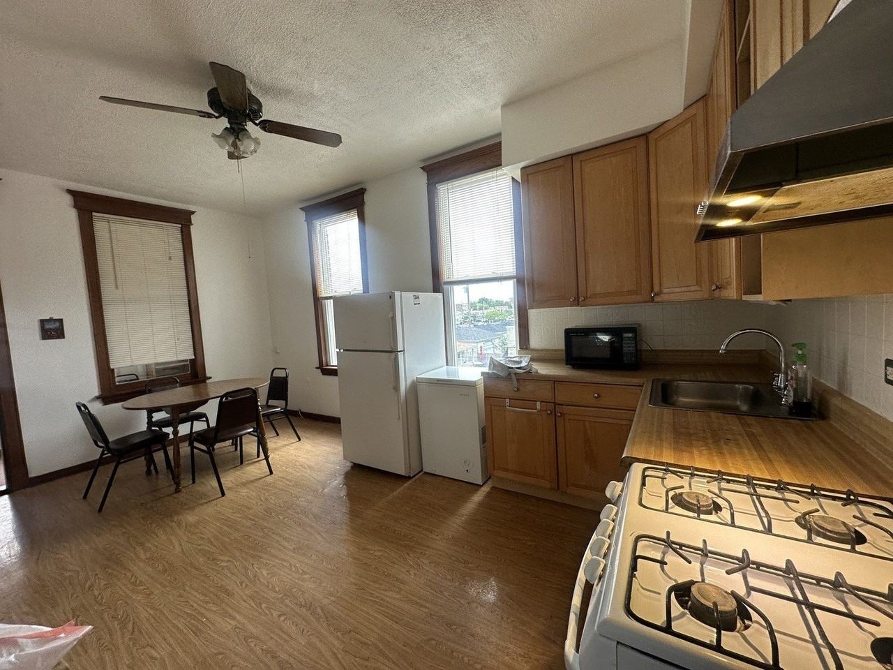 4543 N Keystone Ave #3 - Photo 7 of 12