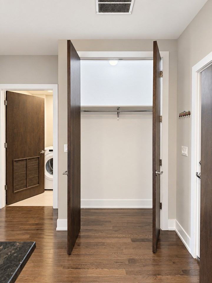 243 E 31st St #202 - Photo 6 of 18