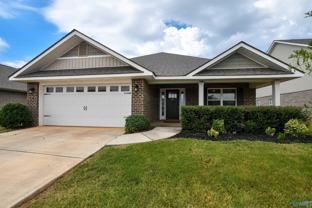 194 Abercorn Dr - Photo 1 of 1