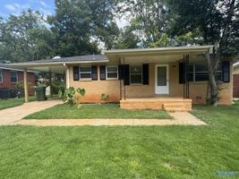 featured image of 3018 Holiday Dr Sw