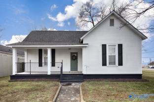 221 Beirne Ave Nw - Photo 1 of 1