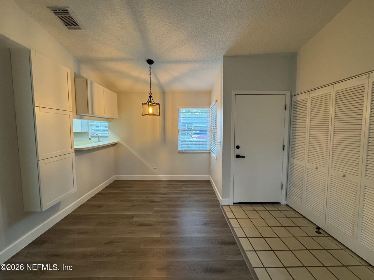 8428 Long Meadow Cir N - Photo 3 of 14