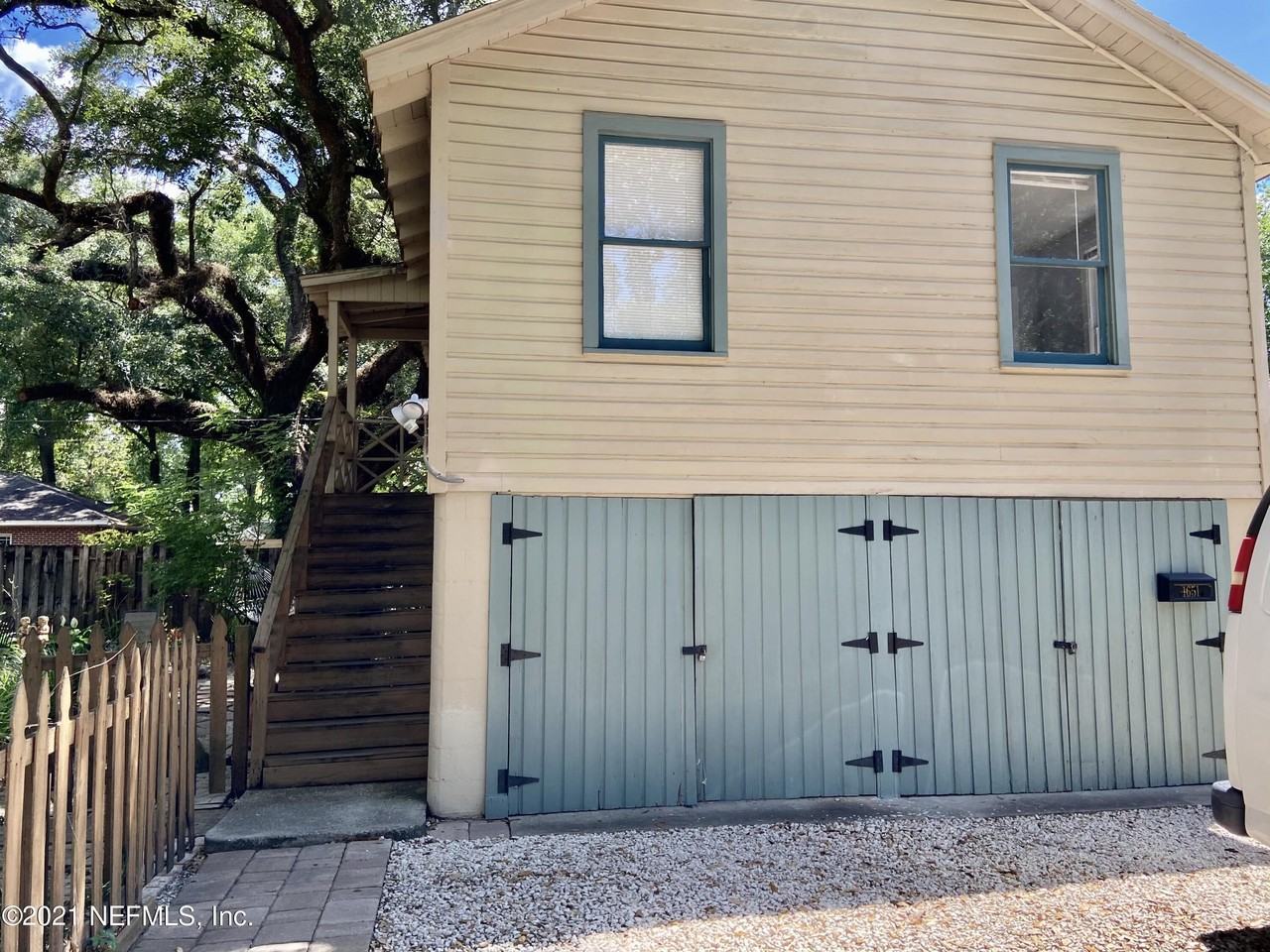 1651 Glendale St - Photo 2 of 18