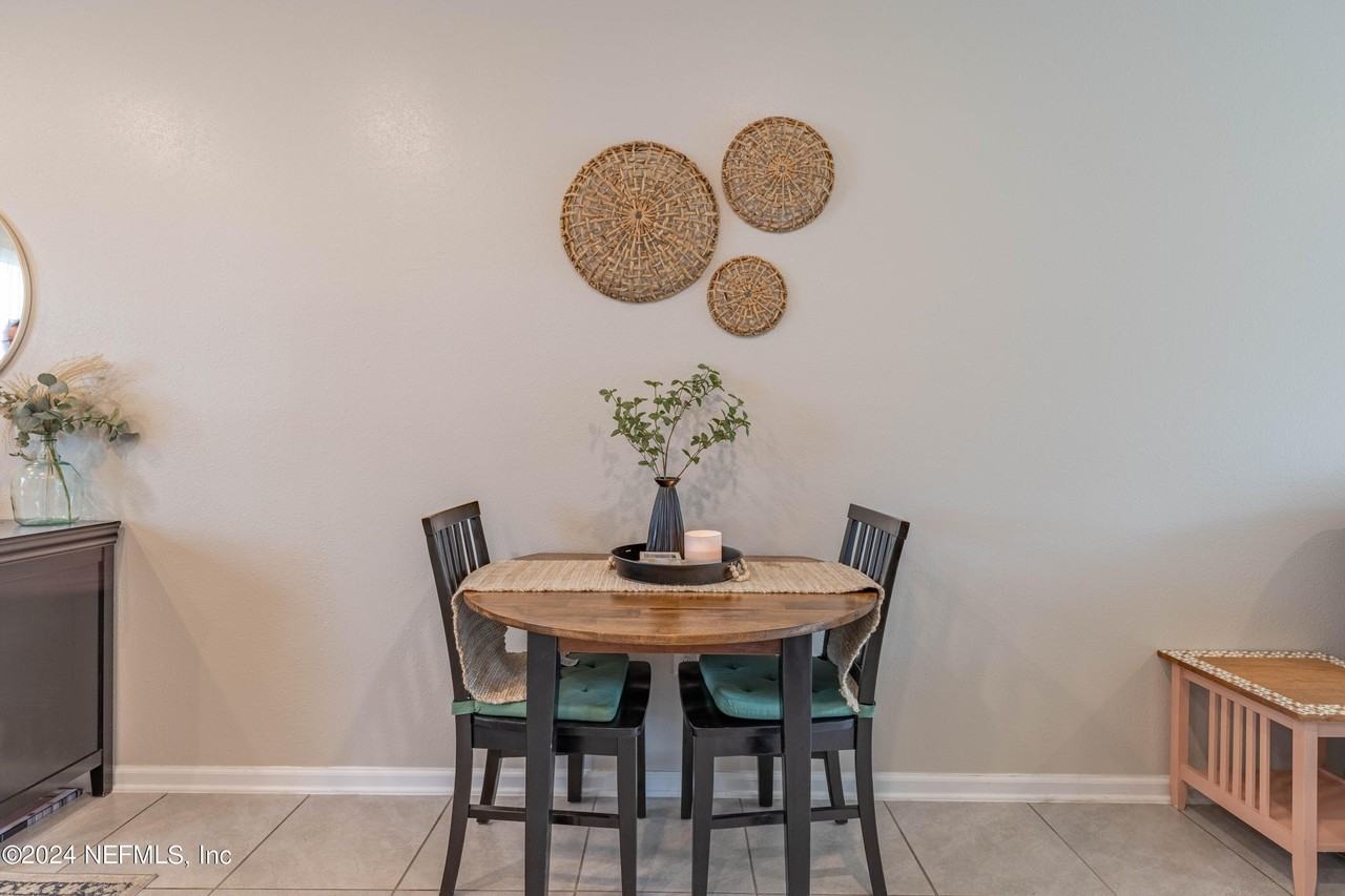 575 Oakleaf Plantation Pkwy #1606 - Photo 6 of 41