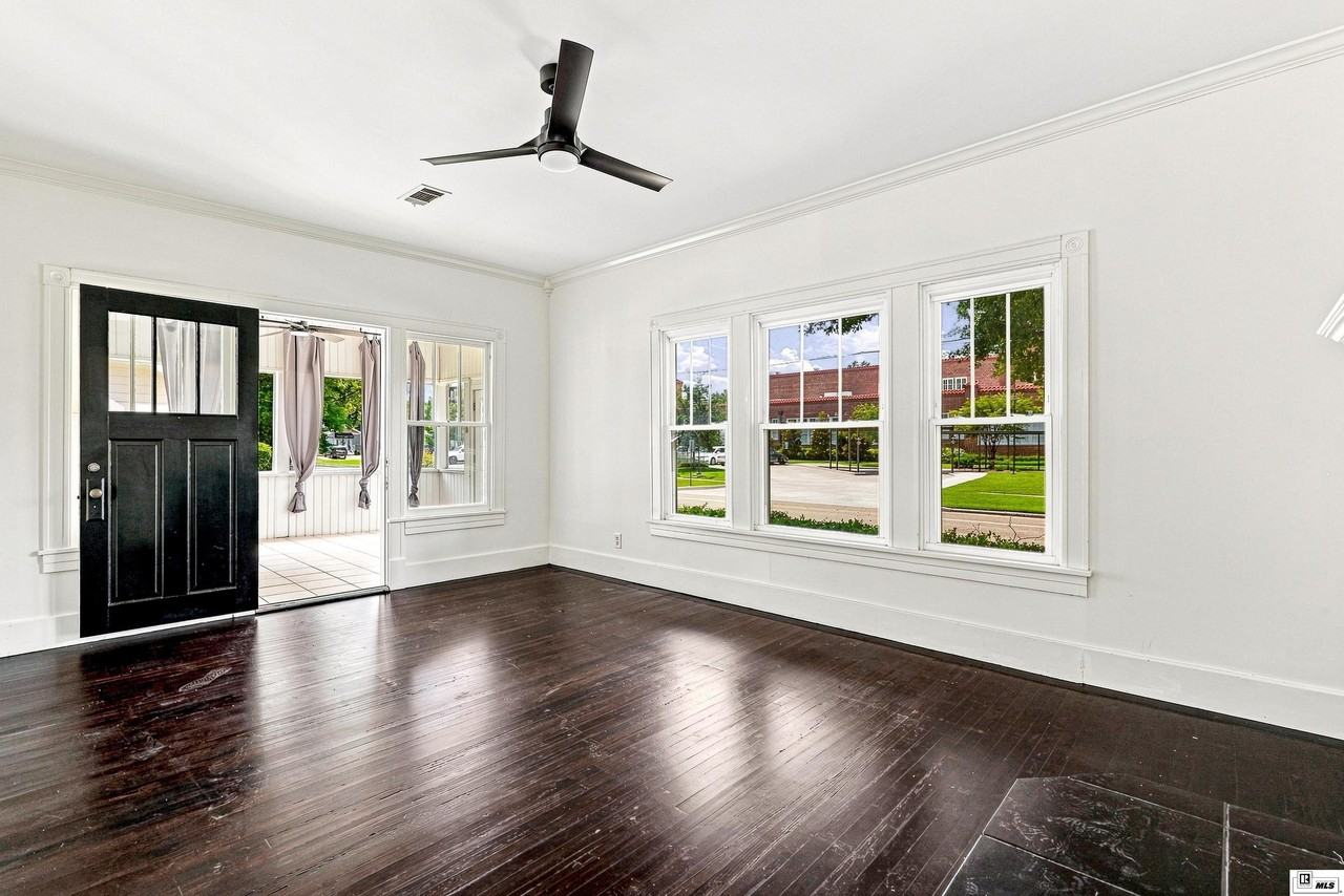 1114 N 5th St - Photo 4 of 28
