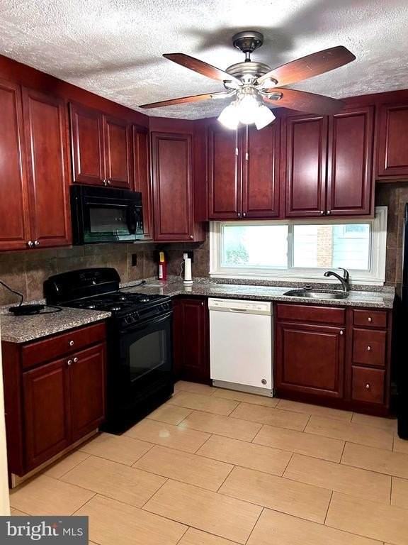 6401 Clearspring Rd - Photo 2 of 25