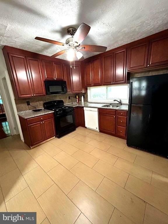 6401 Clearspring Rd - Photo 3 of 25
