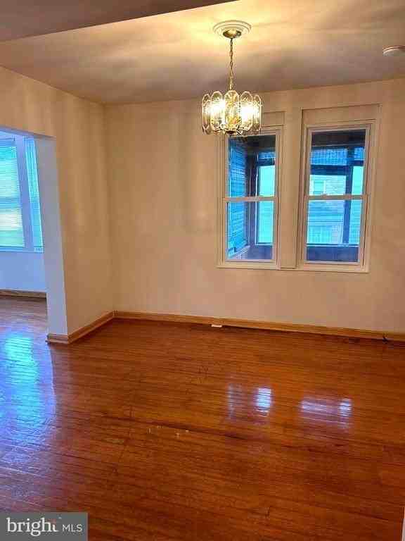 6401 Clearspring Rd - Photo 7 of 25