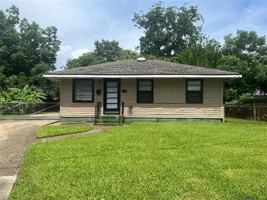 featured image of 26 Vivian Ct