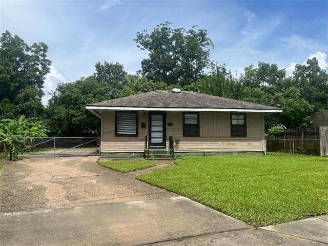 26 Vivian Ct - Photo 2 of 13