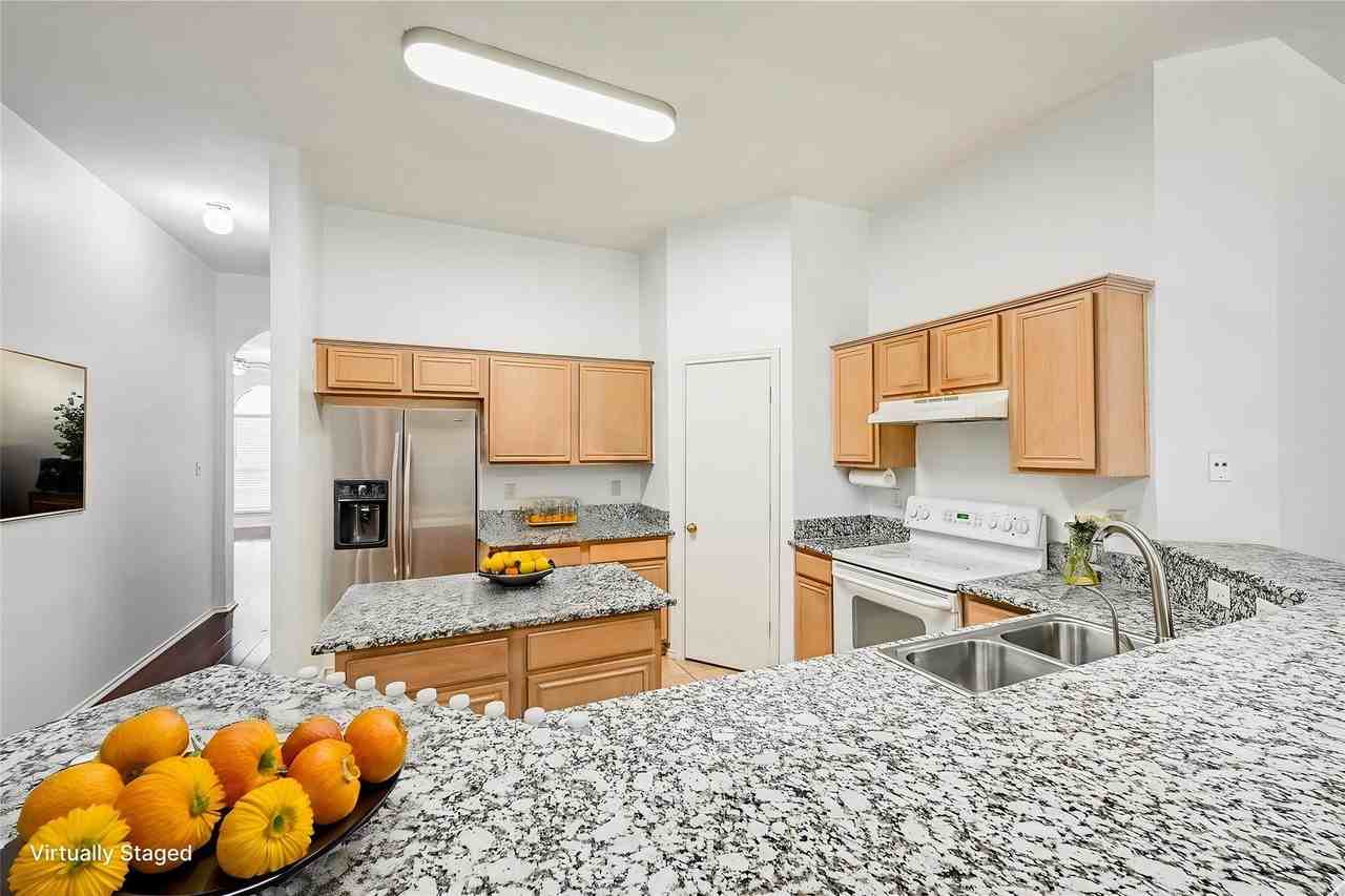 700 N Emma Dr - Photo 6 of 13