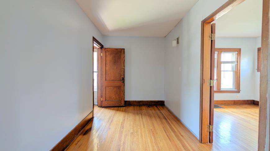322 Partington Ave - Photo 6 of 10