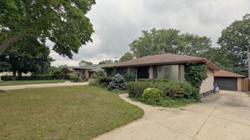 featured image of 1275 Parkview Ave