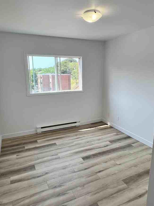 8 Rue De Boucherville - Photo 4 of 8
