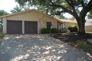 409 Wilshire Dr - Photo 1 of 1