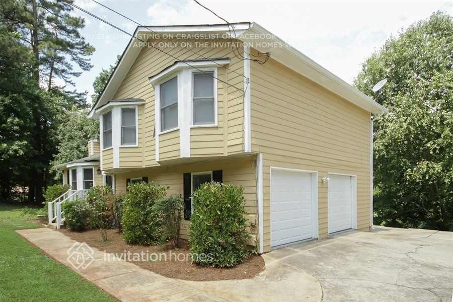515 Oak Springs Dr - Photo 2 of 4
