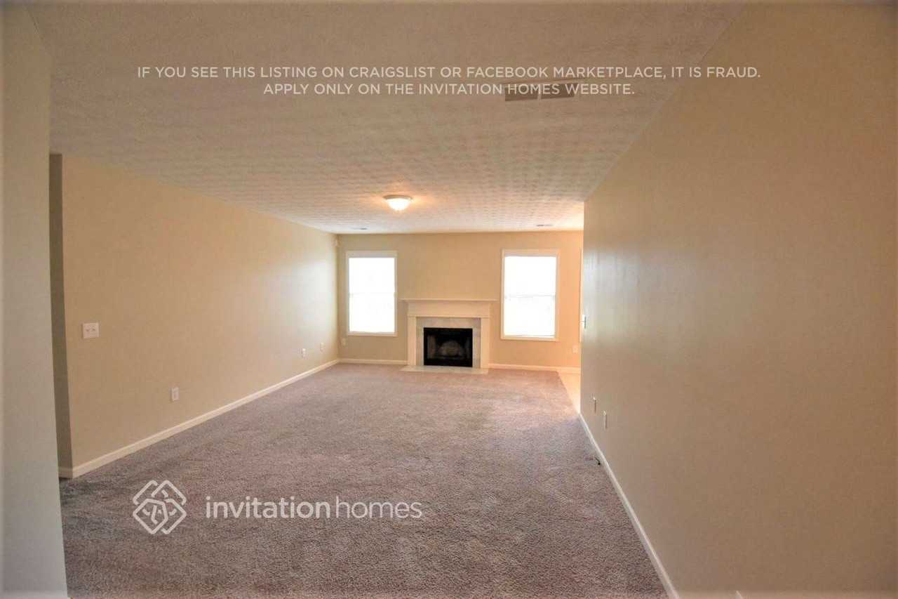 850 Fawnfield Dr - Photo 4 of 16