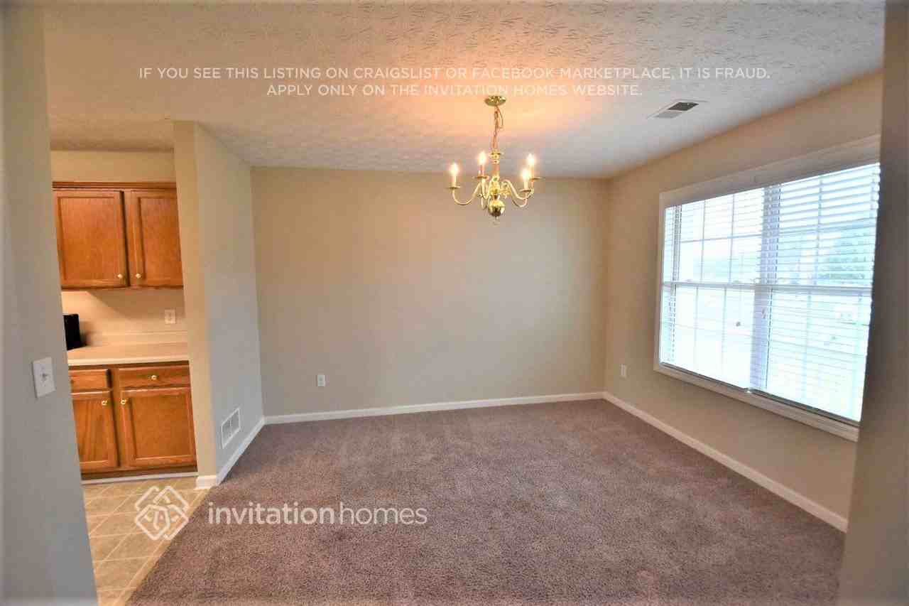 850 Fawnfield Dr - Photo 5 of 16