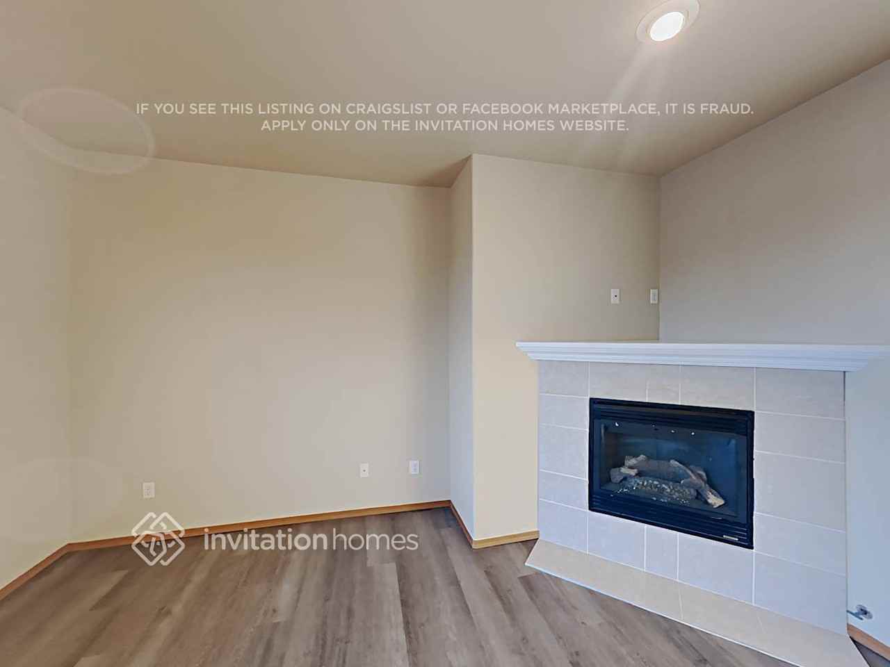 11629 183rd St E - Photo 4 of 18