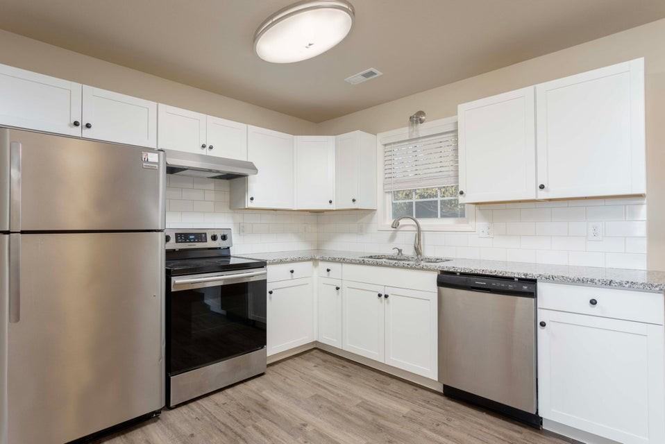 328 Mulberry Ave #3 - Photo 3 of 7