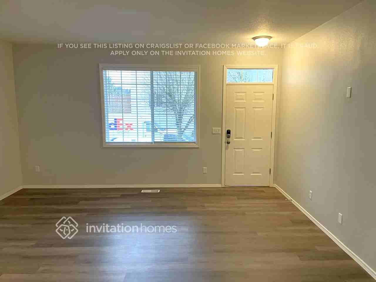 8539 Sweetbrier Loop Se - Photo 2 of 10