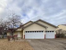 6525A Douglas Dr N - Photo 1 of 1