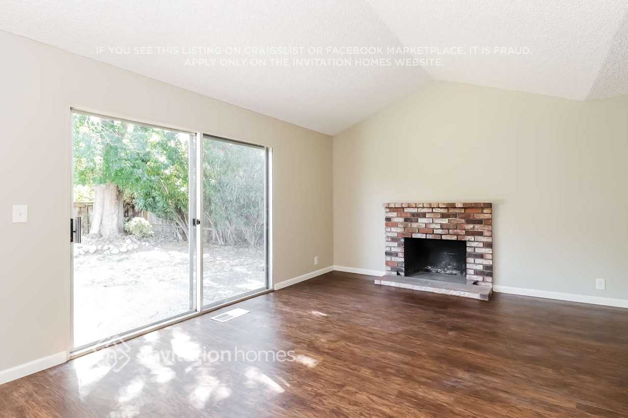 2954 Redwood Dr - Photo 6 of 21