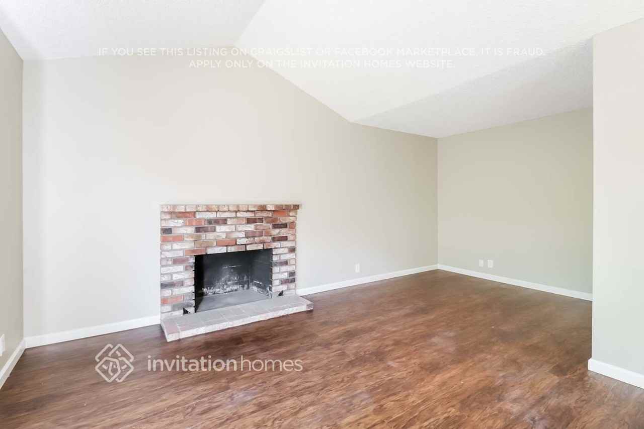 2954 Redwood Dr - Photo 7 of 21