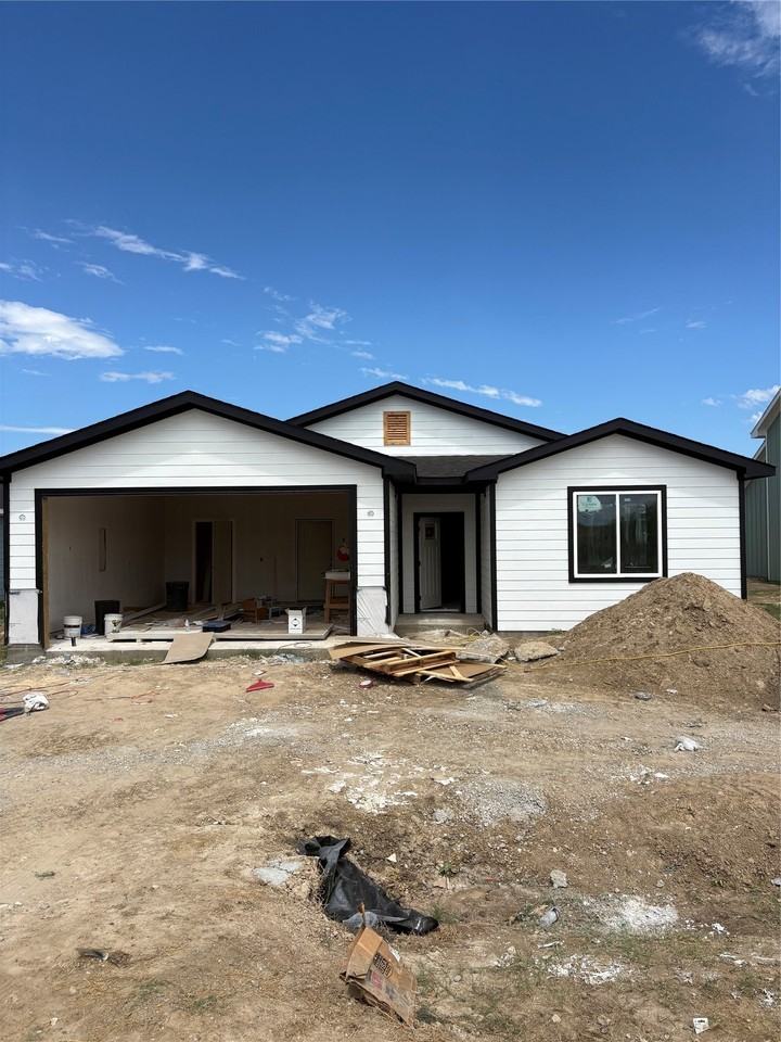 135 Walker Ln