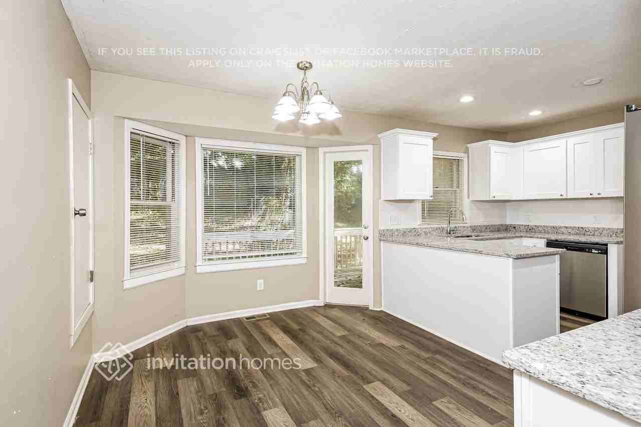6970 Heritage Pl - Photo 6 of 18