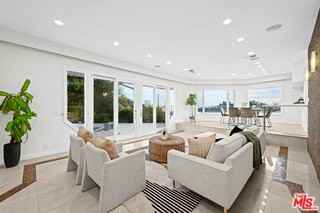 1121 Roberto Ln - Photo 4 of 8