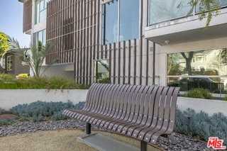 1345 Havenhurst Dr #15 - Photo 2 of 8