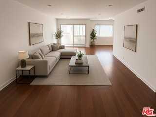 811 S Bedford St #204 - Photo 2 of 8