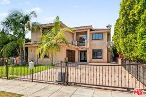 featured image of 419 N Laurel Ave