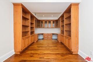 419 N Laurel Ave - Photo 6 of 8