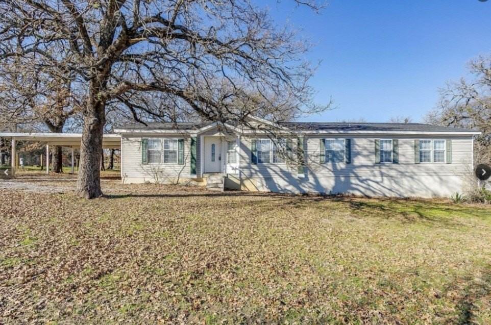 185 County Road 4869 - Photo 4 of 20