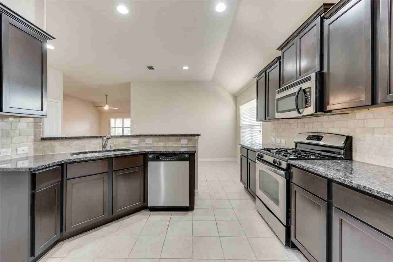 3456 Twin Pines Dr - Photo 5 of 17