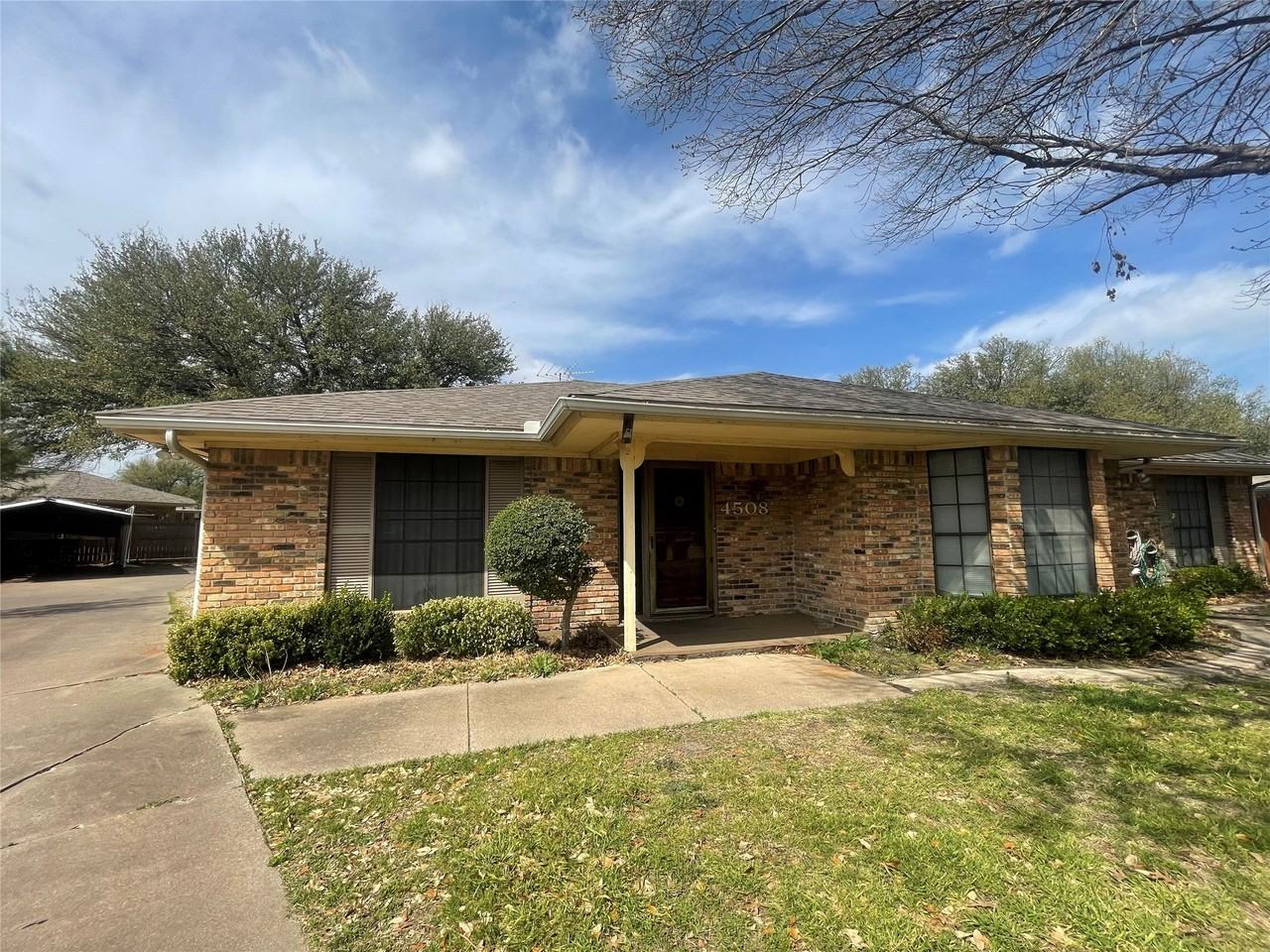 4508 Mill Pond Ct