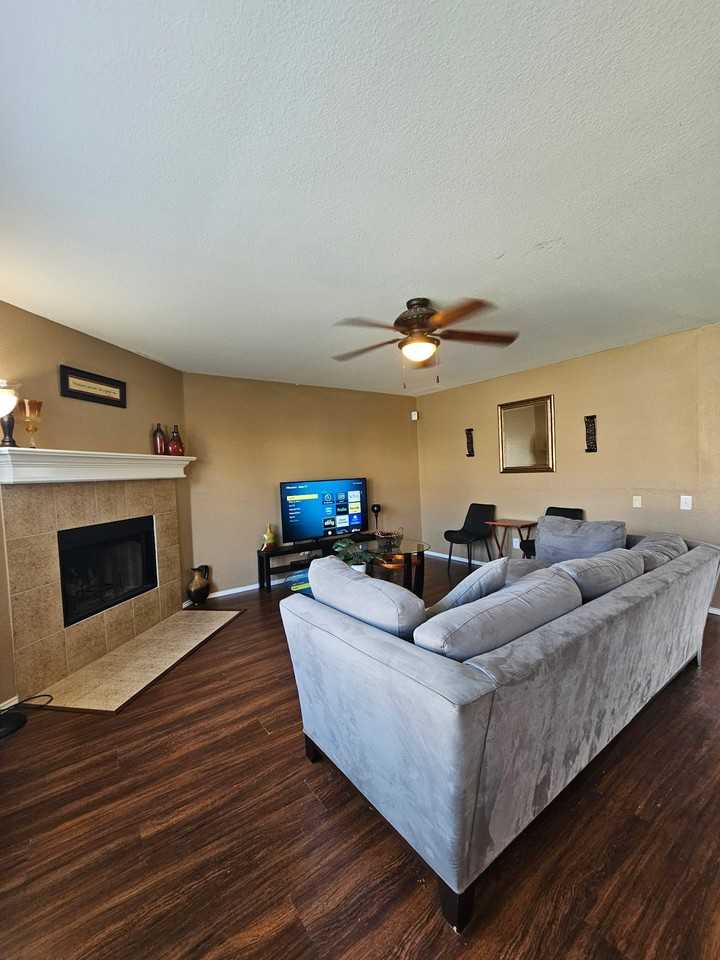824 Green Heath Ave - Photo 4 of 24