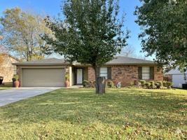 featured image of 1411 Clearfield Dr