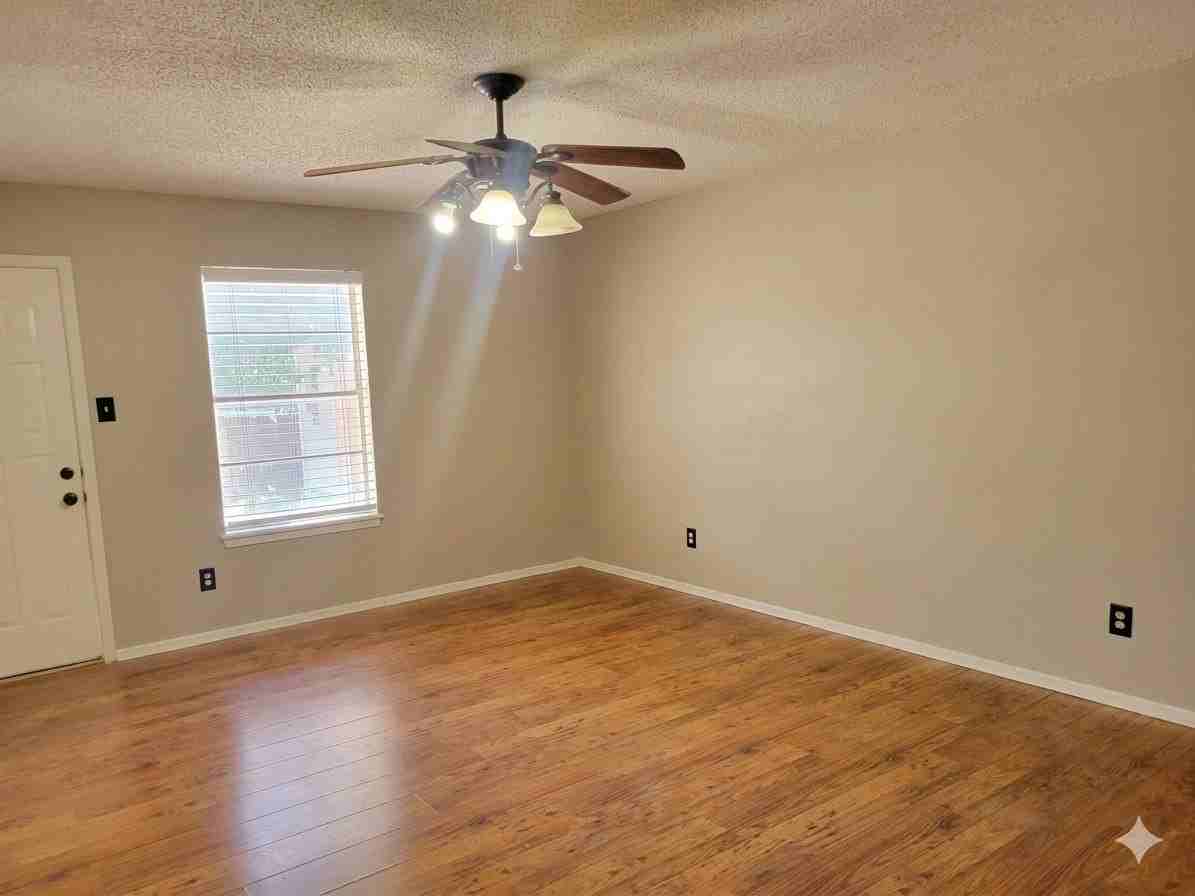 1411 Clearfield Dr - Photo 7 of 20