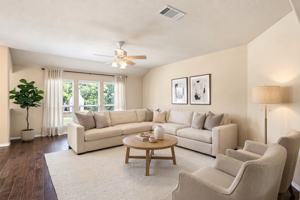 featured image of 2805 Leslie Ln