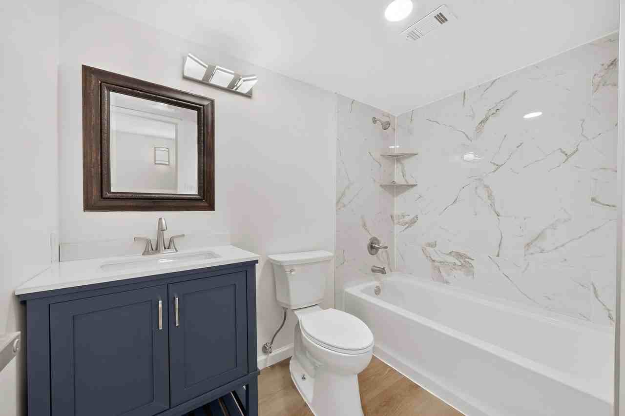 7904 Kodak Dr - Photo 6 of 34
